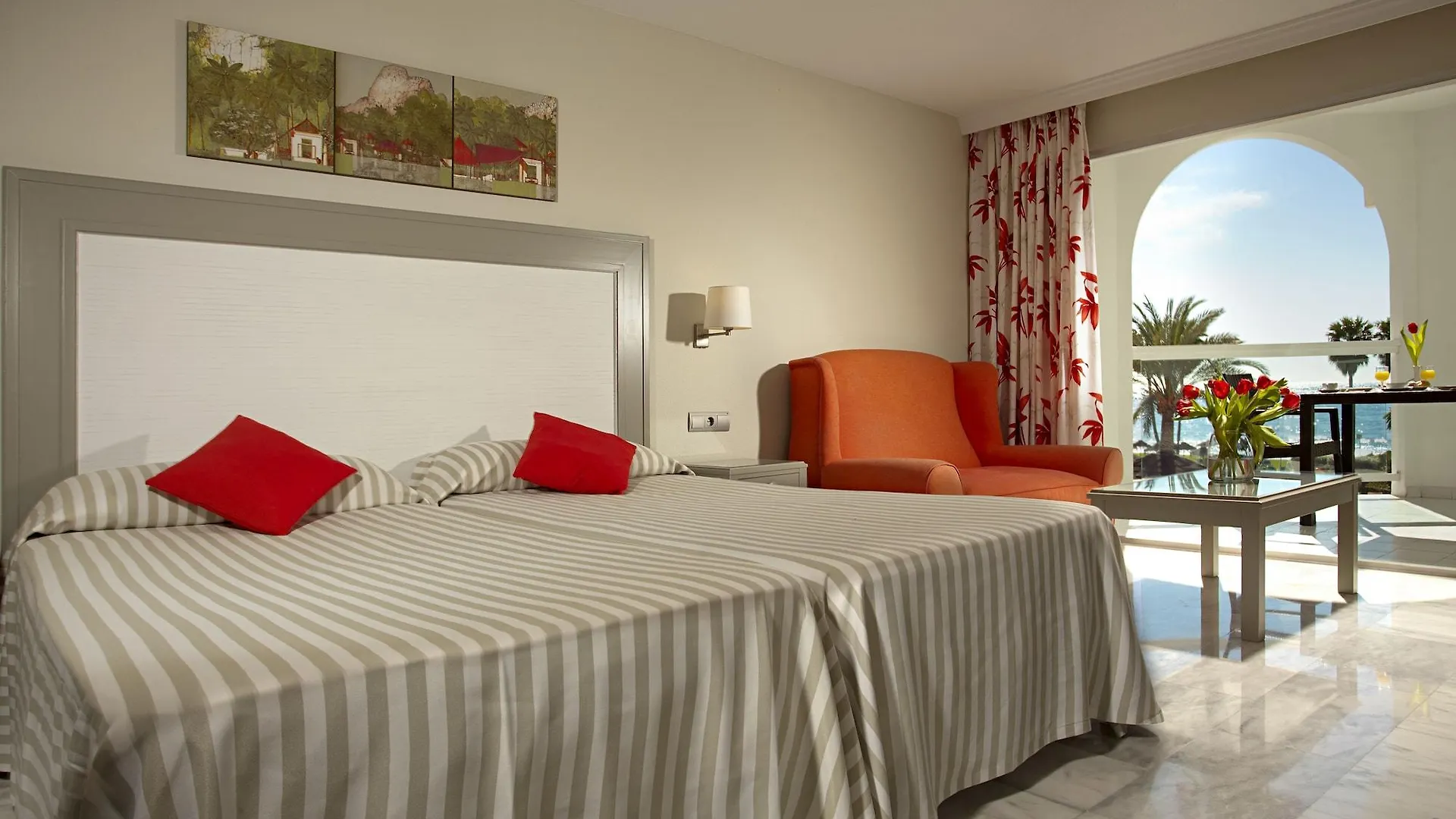 Apartmanhotel Ona Marinas De Nerja Spa Resort