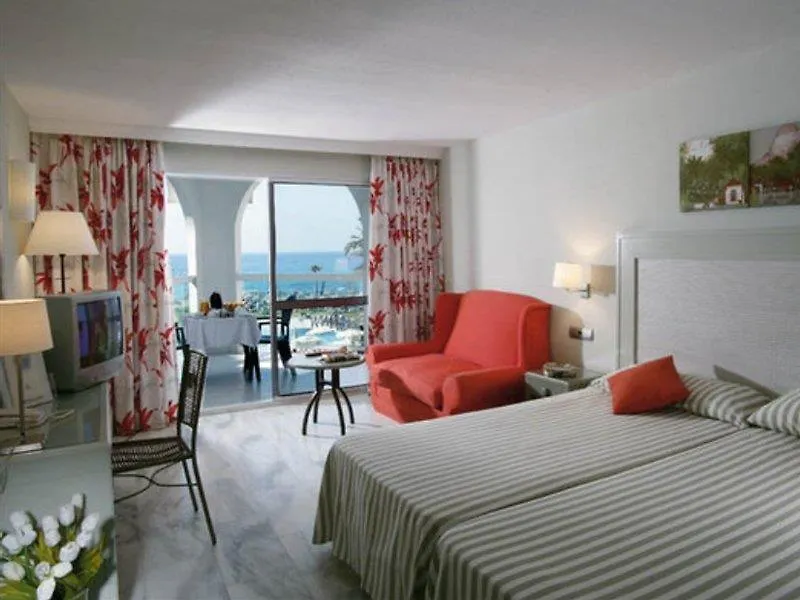 Ona Marinas De Nerja Spa Resort 4*,