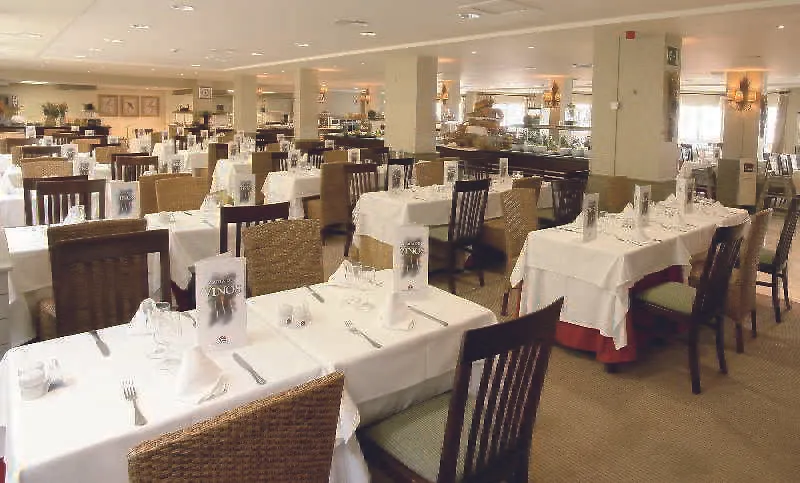 Ona Marinas De Nerja Spa Resort 4*,