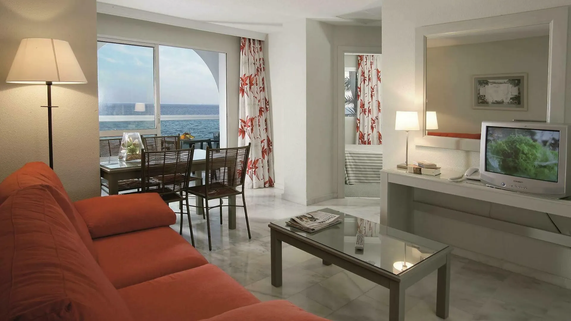 Ona Marinas De Nerja Spa Resort 4*,