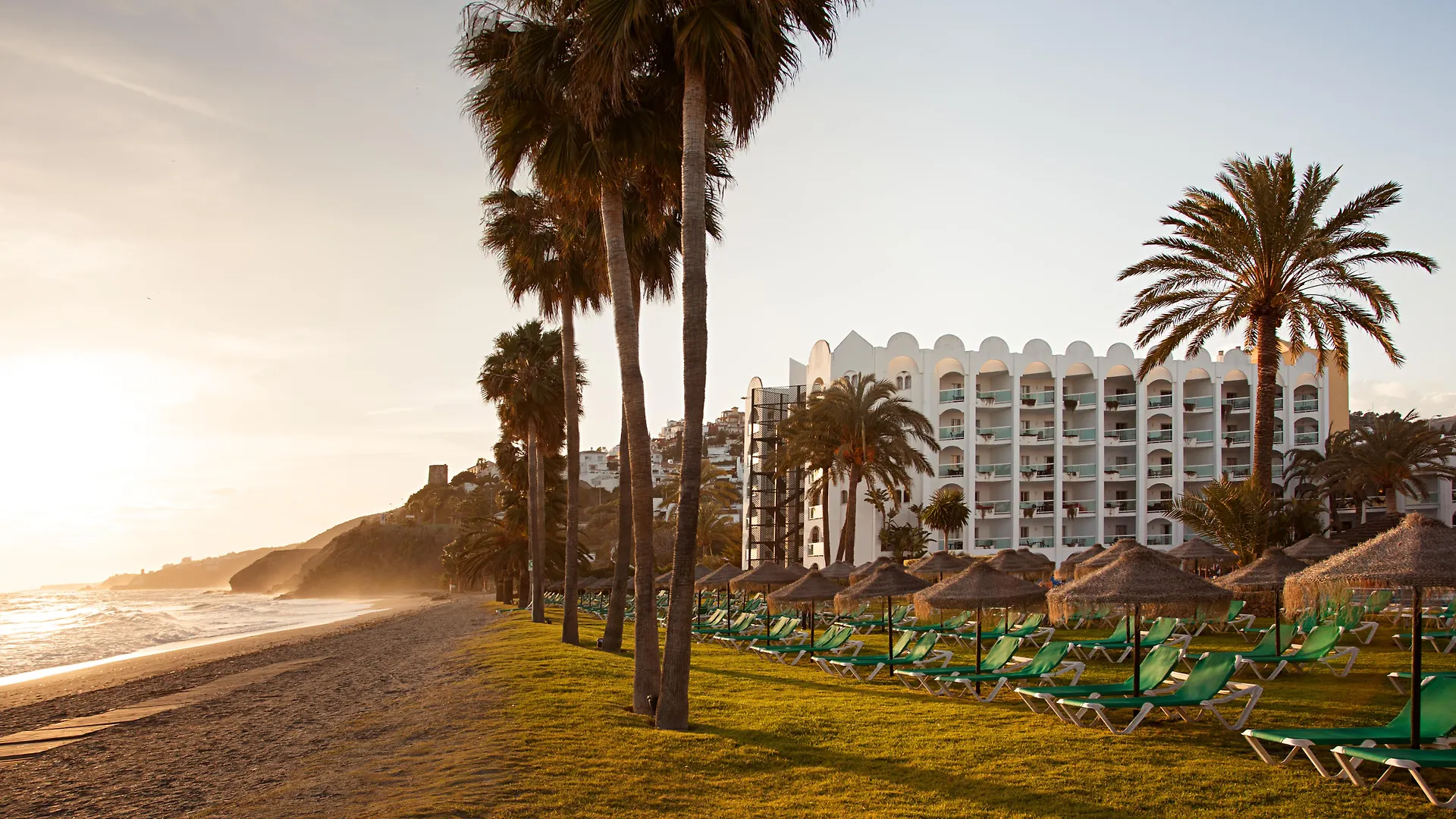 **** Aparthotel Marinas de Nerja Beach&Spa Spanien